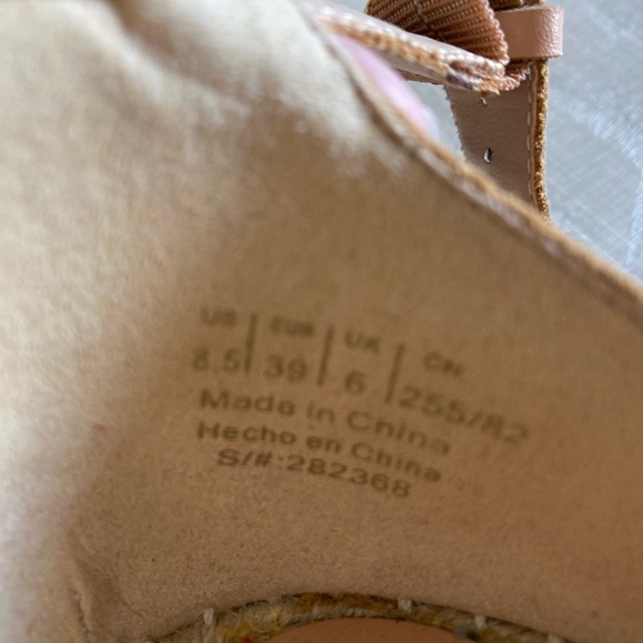 Gap Espadrille Wedge Sandals - Picture 9 of 9